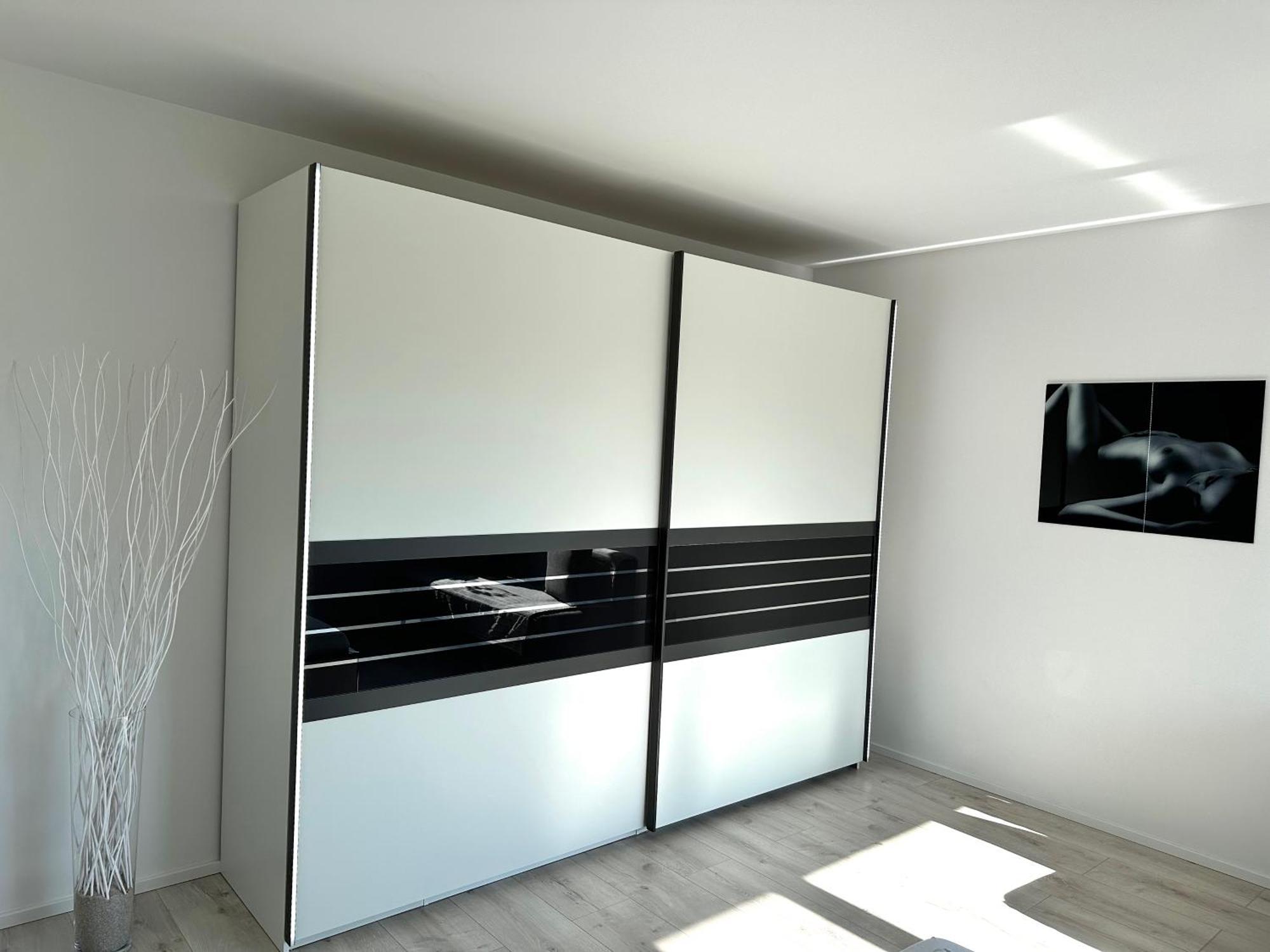 Ferienwohnung Black White 劳布灵 外观 照片